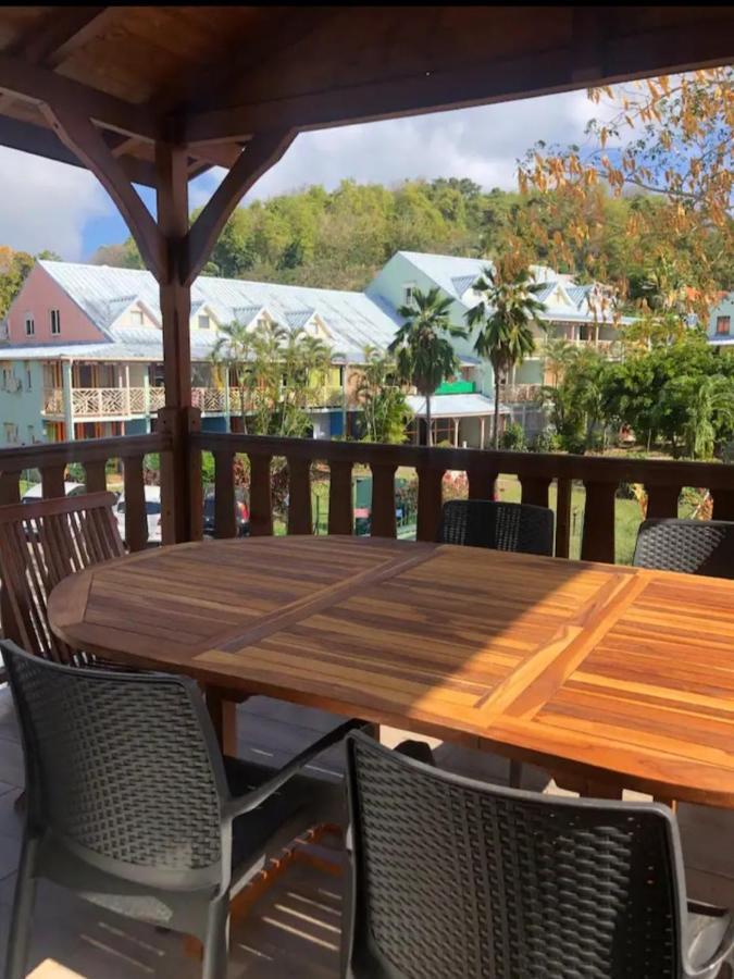 Beau T4 refait à neuf proche plage Sainte-Anne Exterior foto